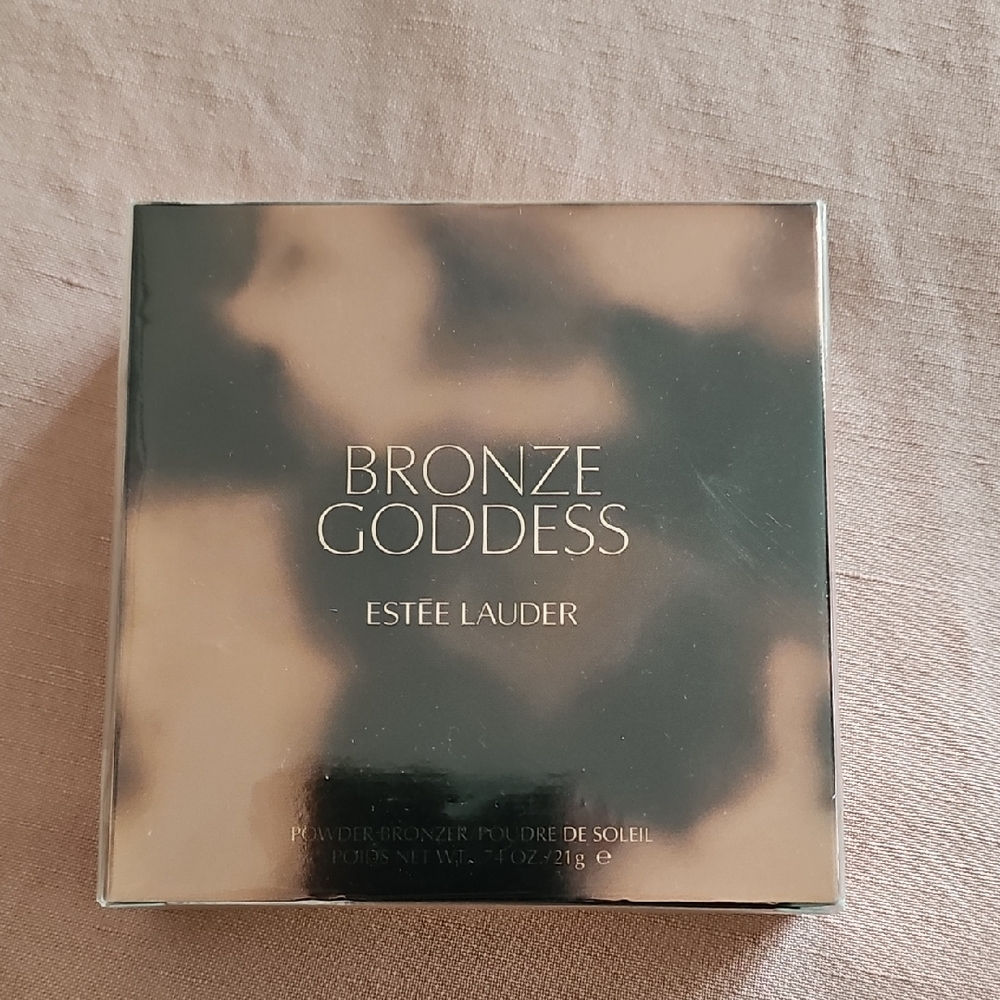 Estee Lauder Bronze Goddess Powder - Light Bronzer